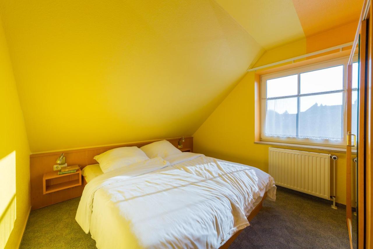 DER SÜDSCHWEDE ... Dein Gästehaus mitten in Zingst und nah zum Strand Exterior foto